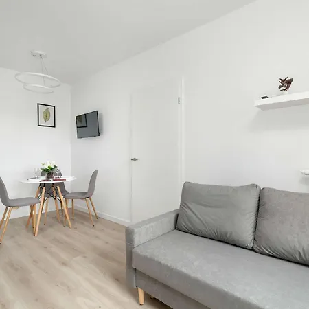 Nowoczesny Dla 2 Doroslych I 2 Dzieci Parking By Renters Lejlighed Poznań