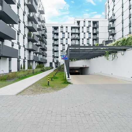 Nowoczesny Dla 2 Doroslych I 2 Dzieci Parking By Renters Apartment Poznan