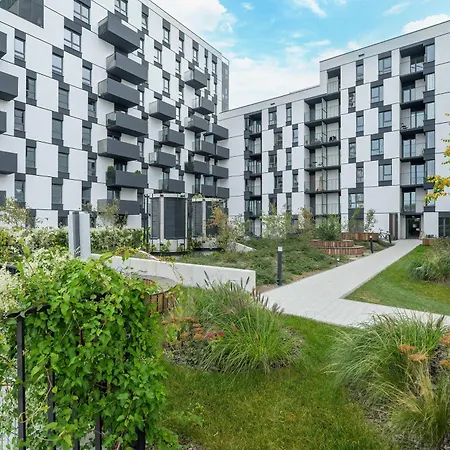 Nowoczesny Dla 2 Doroslych I 2 Dzieci Parking By Renters Apartment Poznan